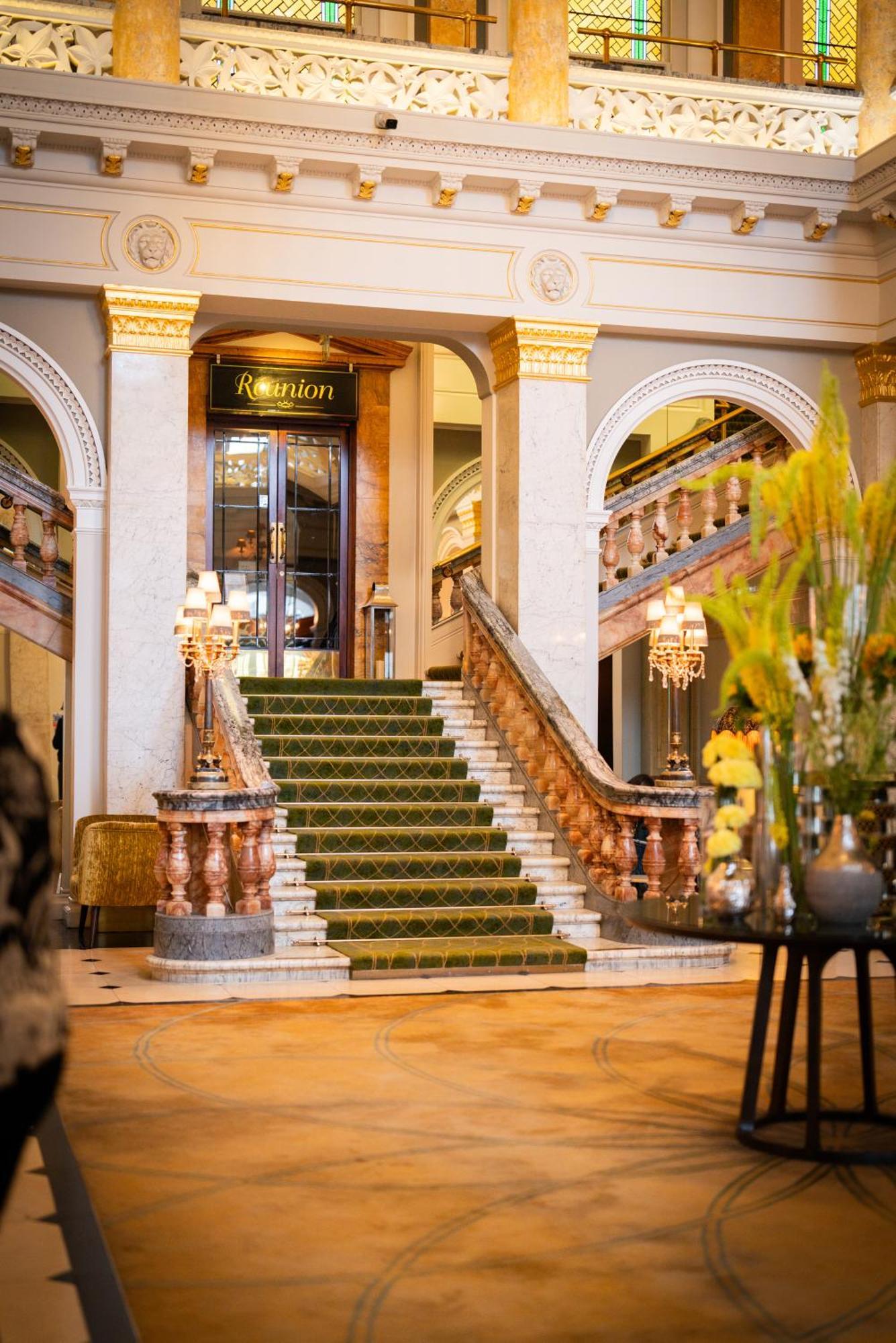 The Clermont London, Victoria Hotel London