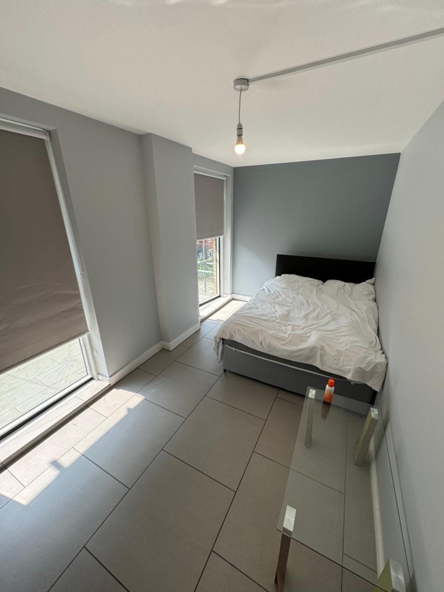 Modern And Cozy Two Bed In Clapham 5 Apartment London