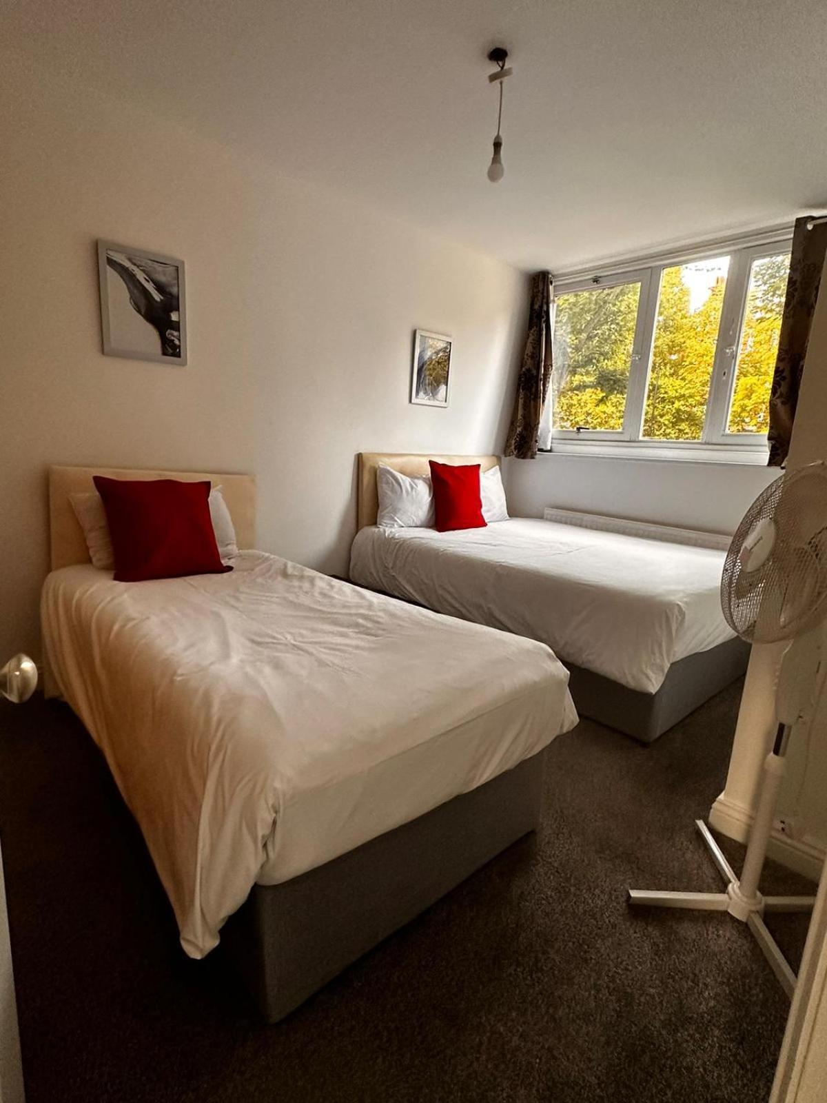 3 Bedroom Garden House Maida Vale Apartment