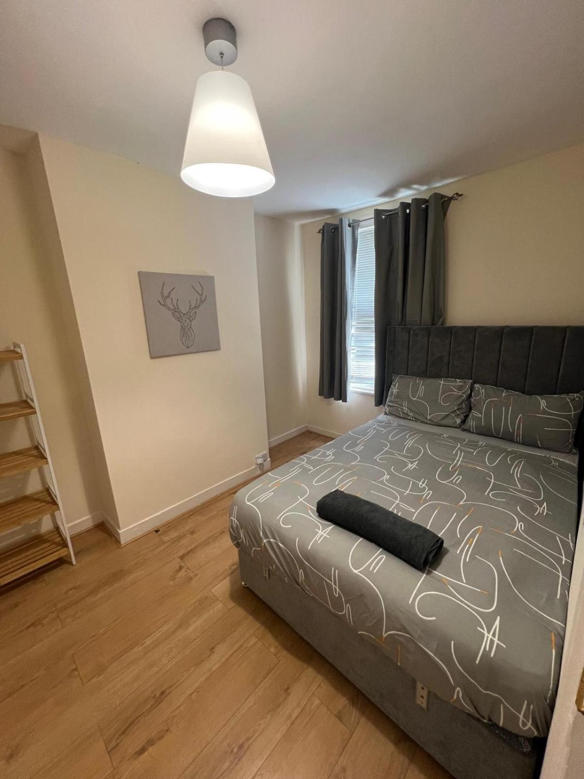 Leilighet The Big 3 Bedroom House 2 Bathrooms London