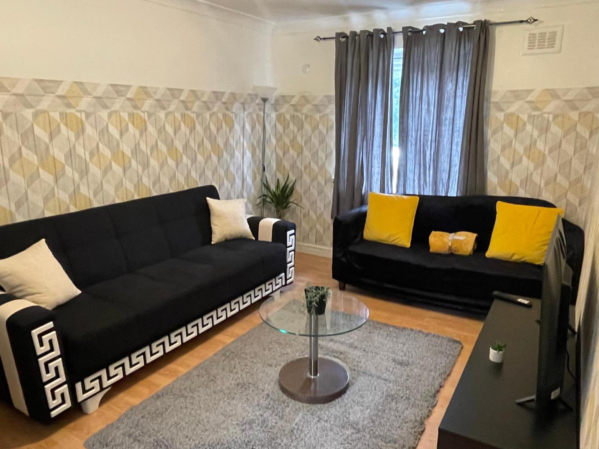 Lovely & Spacious Flat-deptford Creekside Apartment