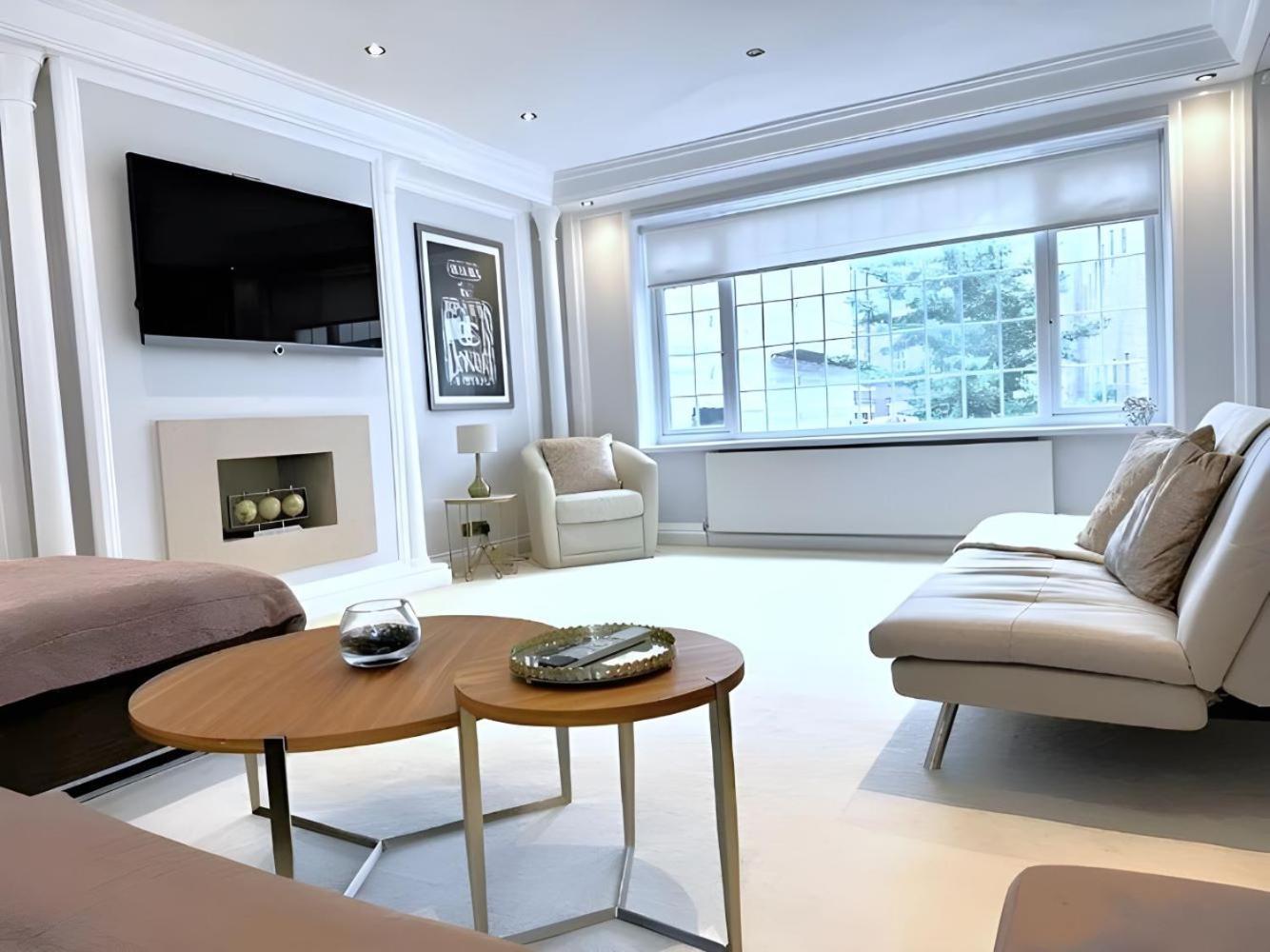 4million Pound Beautiful Mayfair House By Park Lane With Private Roof Terrace