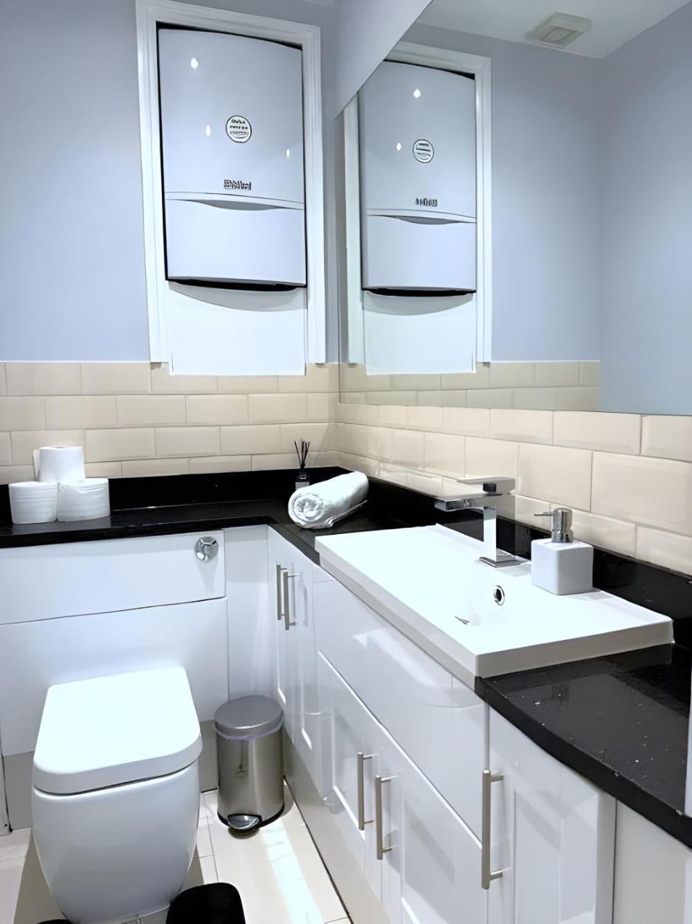 4million Pound Beautiful Mayfair House By Park Lane With Private Roof Terrace * London