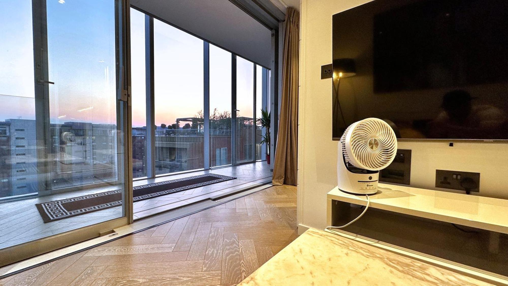 Apartamento Battersea Power Station - Winter Garden Balcony & 1gb Wifi - Luxurylondonstays