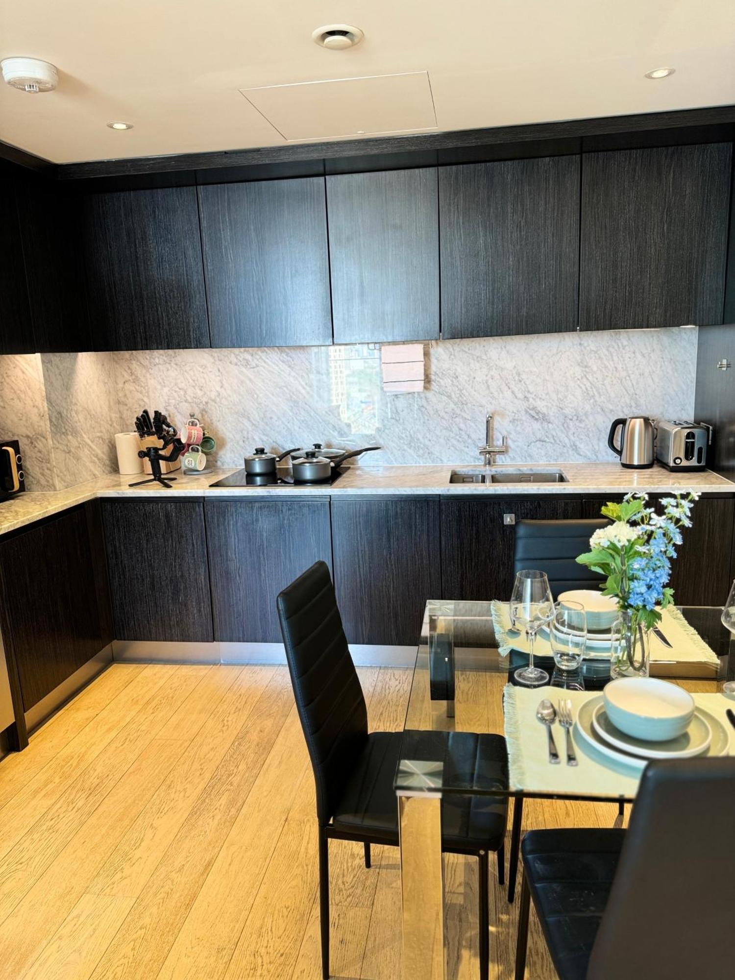Apartamento Scenic View 1-bed Near Downtown With Free Wifi