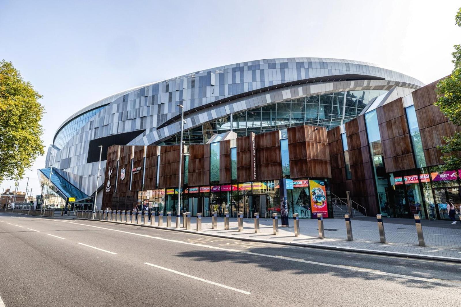 Modern With Driveway Parking For 2 Vehicles, Near Tottenham Hotspur Stadium, White Hart Lane Train Station Ferienhaus