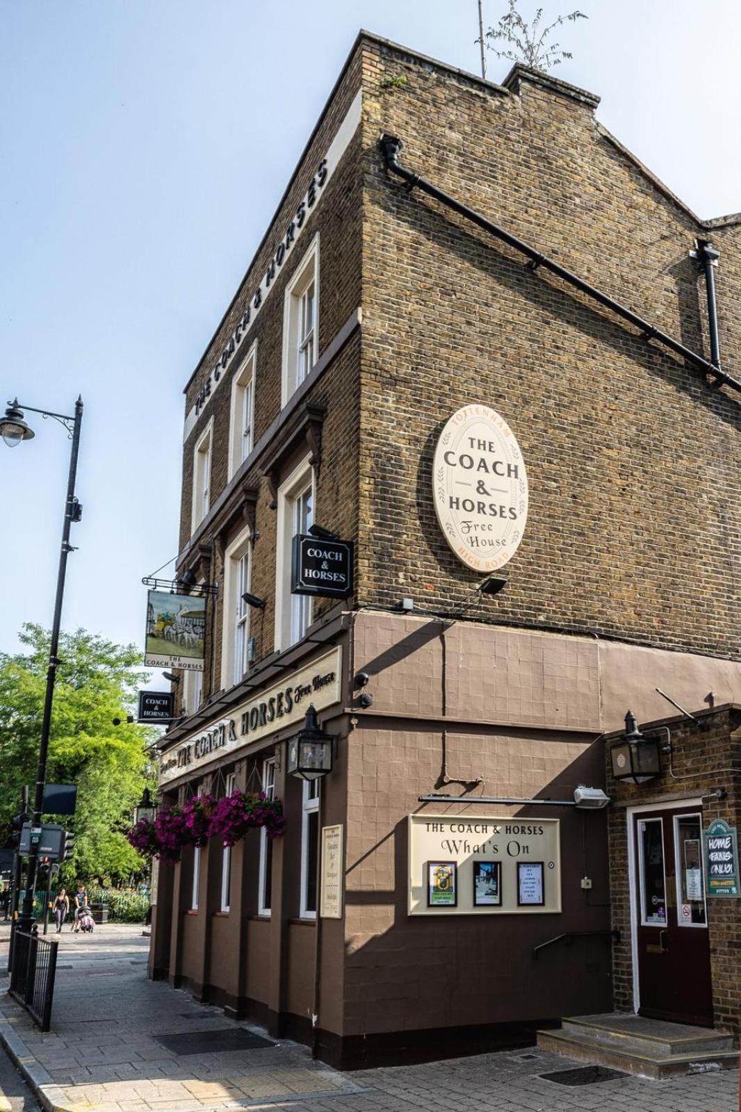 Modern With Driveway Parking For 2 Vehicles, Near Tottenham Hotspur Stadium, White Hart Lane Train Station Ferienhaus London