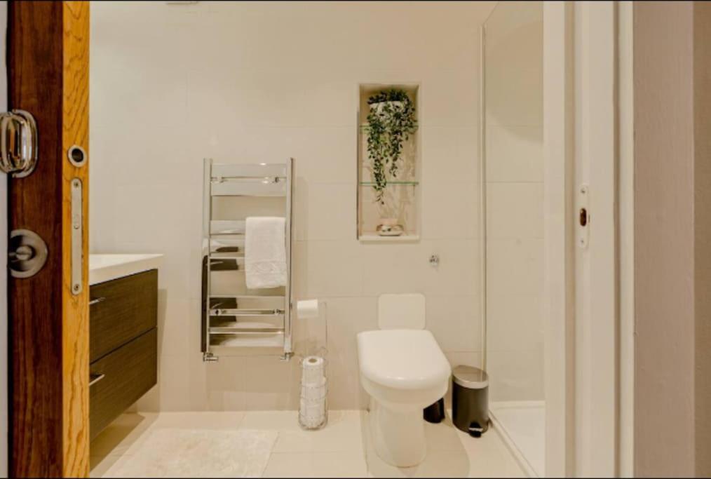 Appartement Gorgeous 4-level 3br - Check Profile Londen