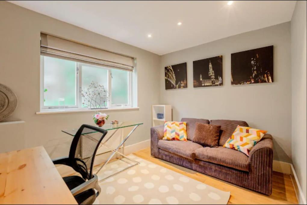 Appartement Gorgeous 4-level 3br - Check Profile Londen