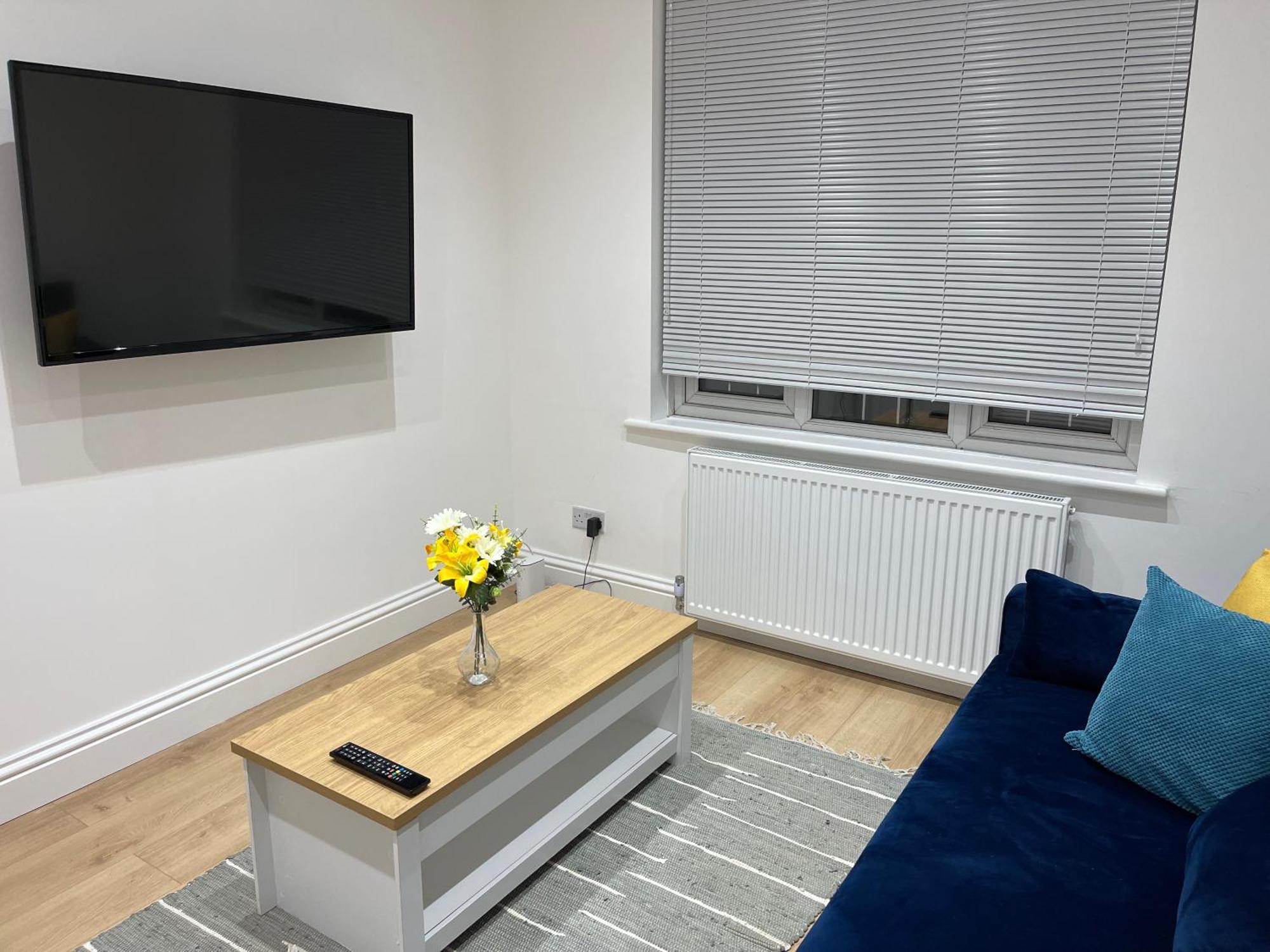 Vakantiehuis Beautiful Newly Renovated House Sleeps 6 People, Only 12 Minutes By Tube To Oxford Circus *