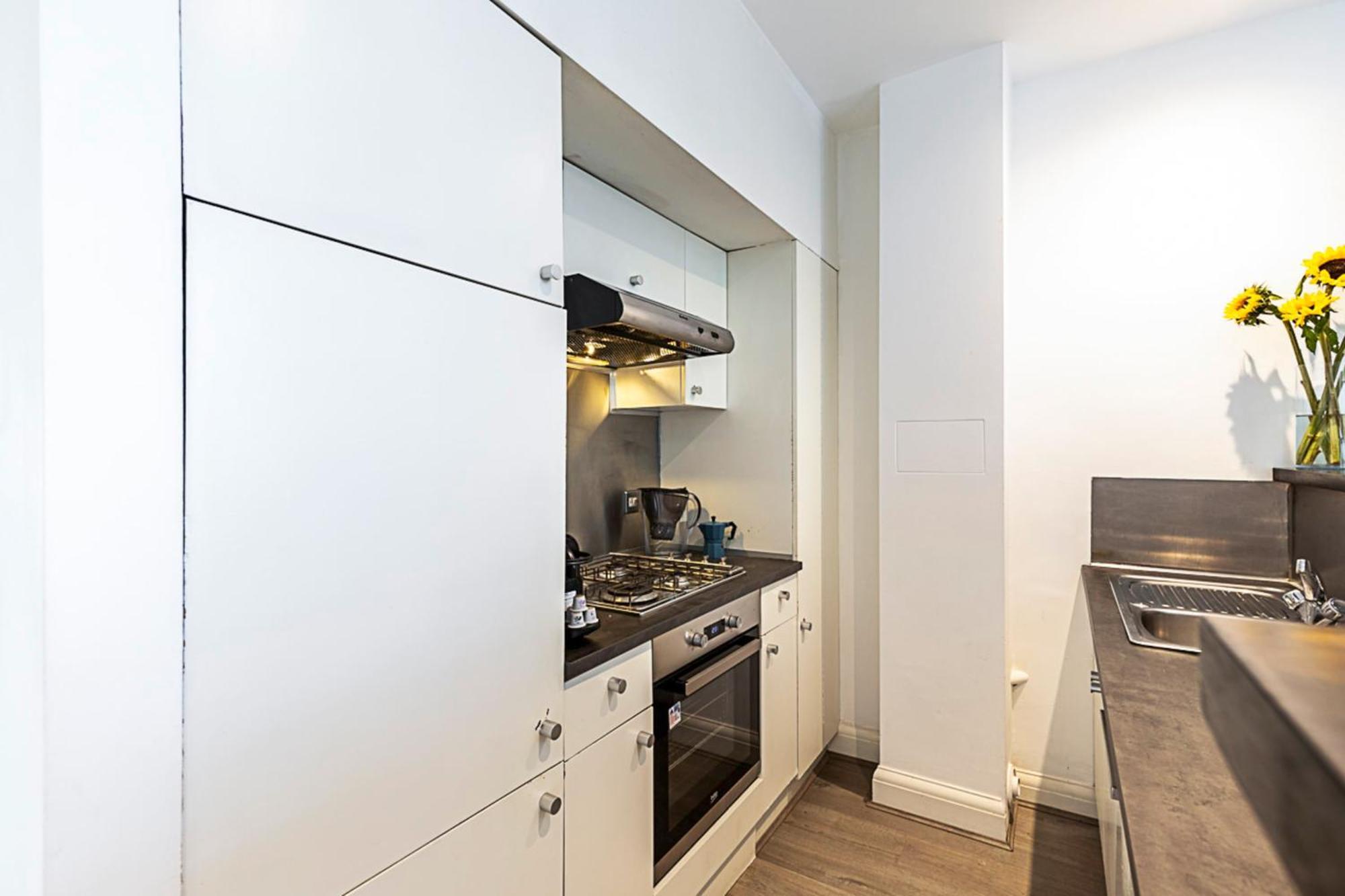 Stylish One-bedroom Flat In Notting Hill * London