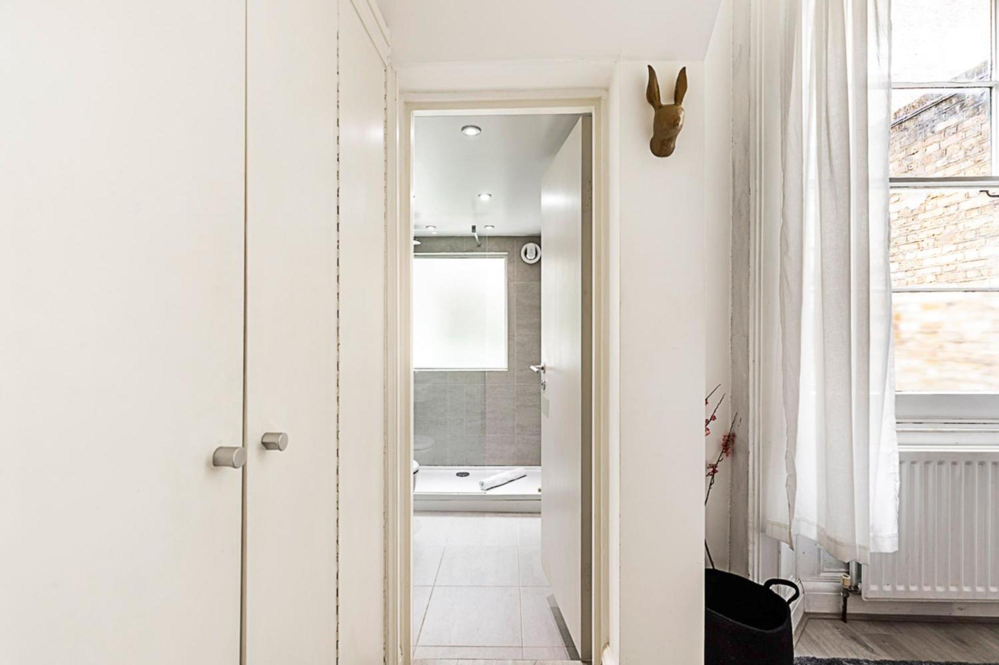 Stylish One-bedroom Flat In Notting Hill Apartment *
