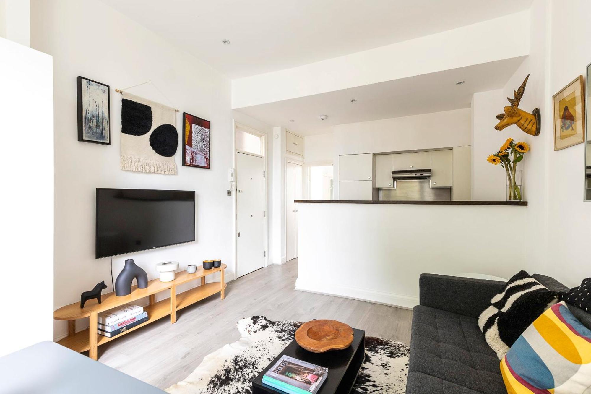 Stylish One-bedroom Flat In Notting Hill Apartment *