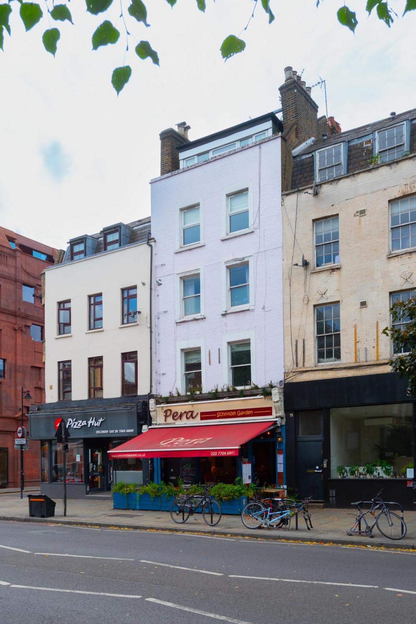 Modernised 1 And 2 Bedrooms Option Terrace And Balcony High Street * Londen