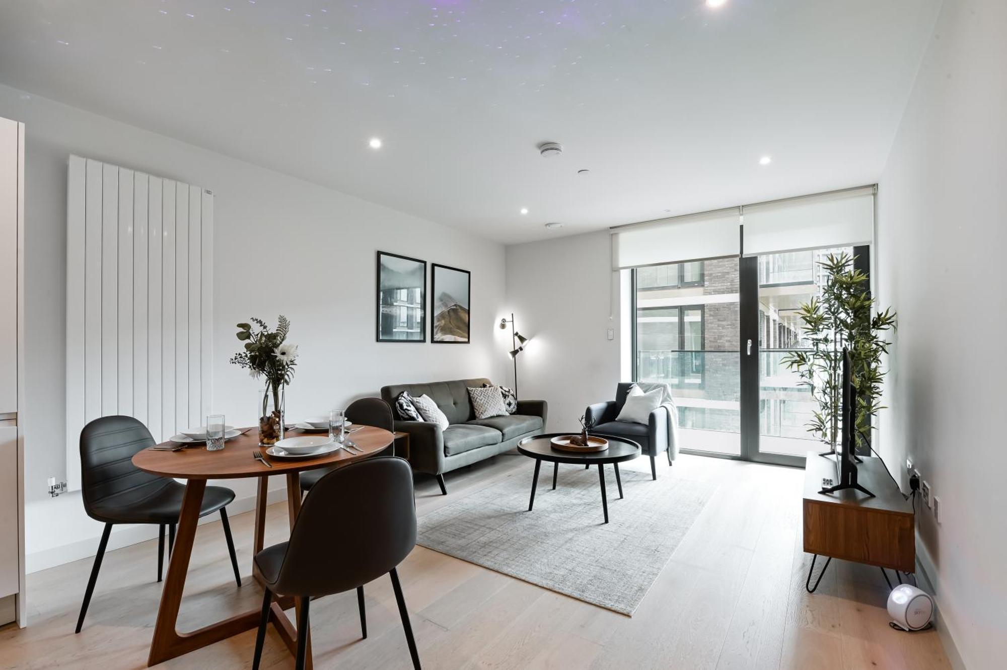 Khayat Homes - The Cosy Cabo - One Bed Apartment London