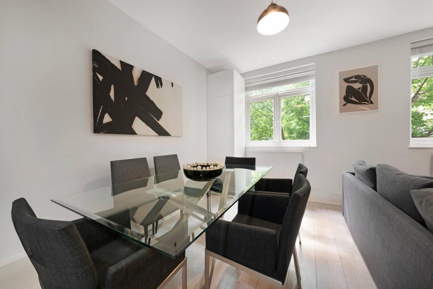 2 Bed Apartment- Finsbury Park Station B Apartment London