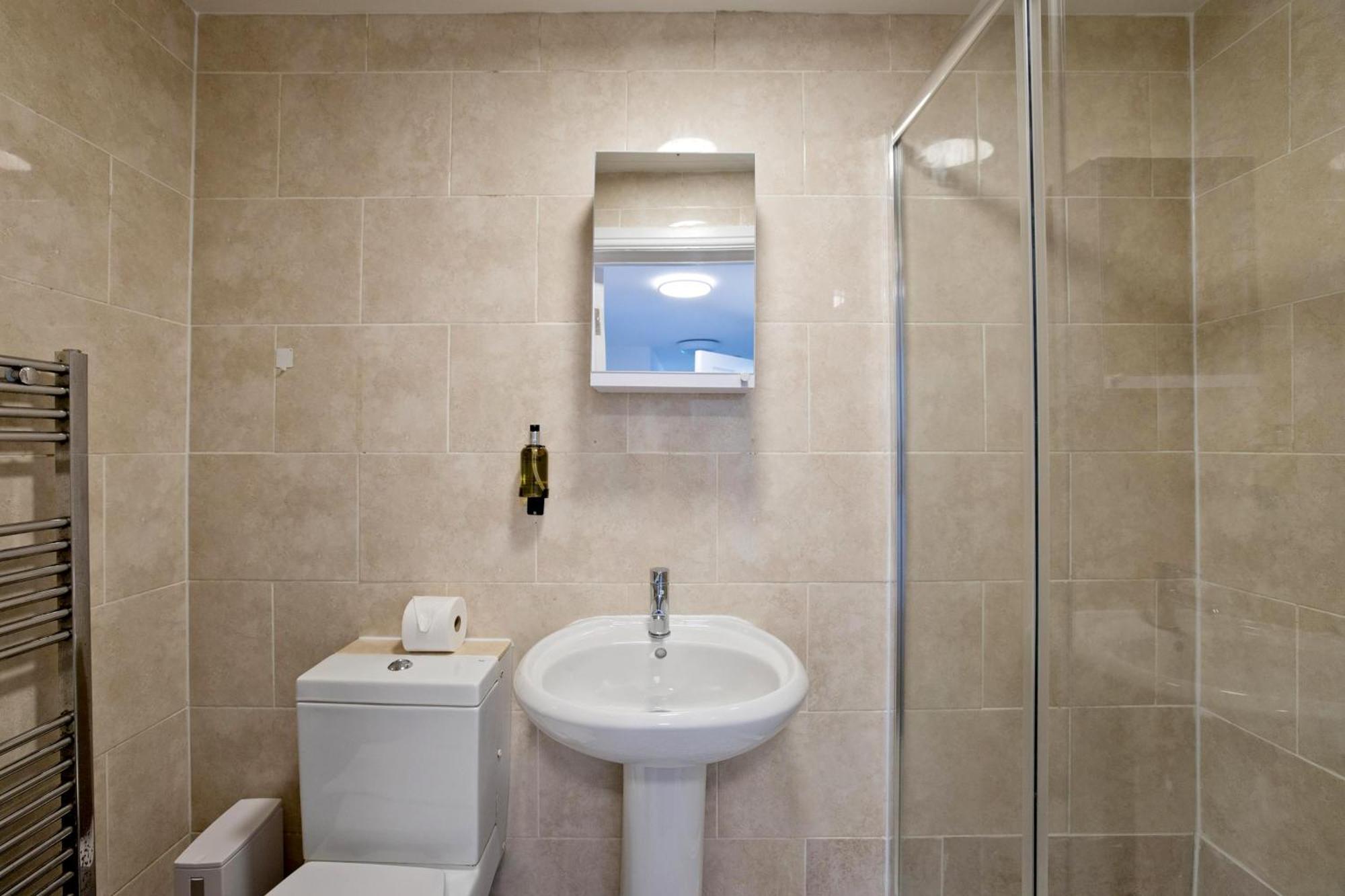 Imperial Corner House-whitechapel Appartement Londen