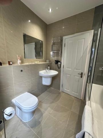 Modern Flat In London
