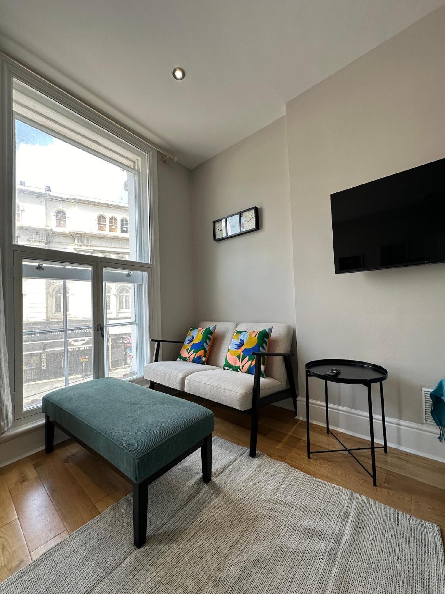 Apartment Modern Flat In