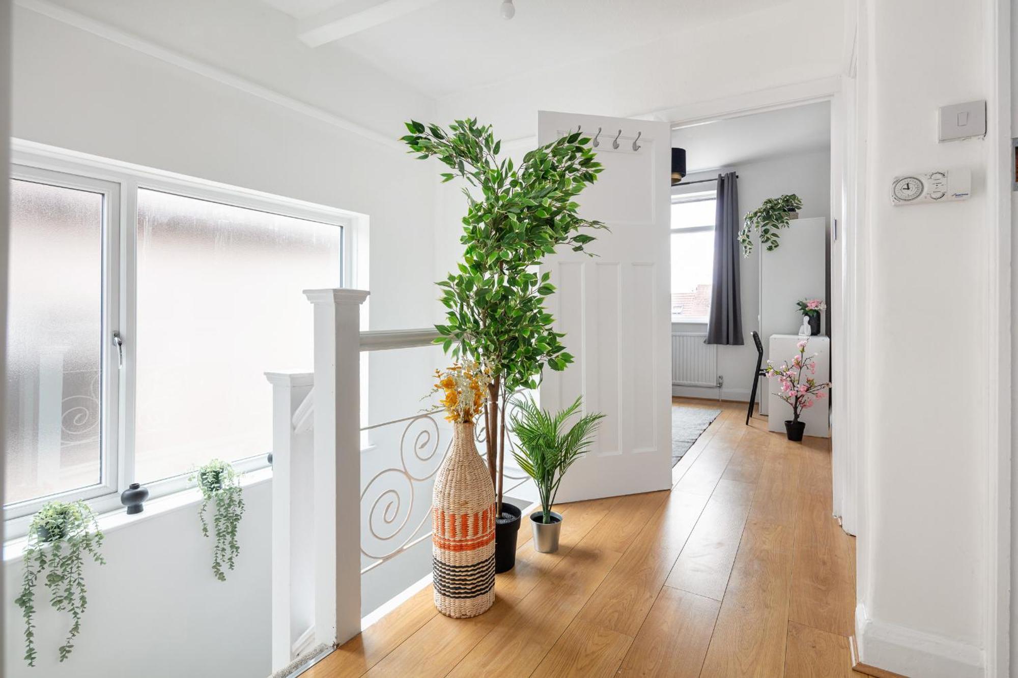 9ra - 4bd House - Wembley Views Ferienhaus