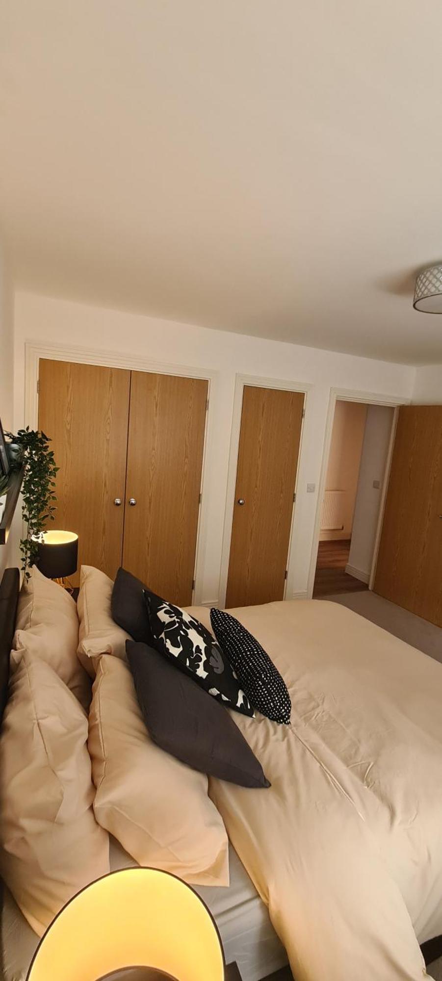 3b Modern - Garden & Free Parking London