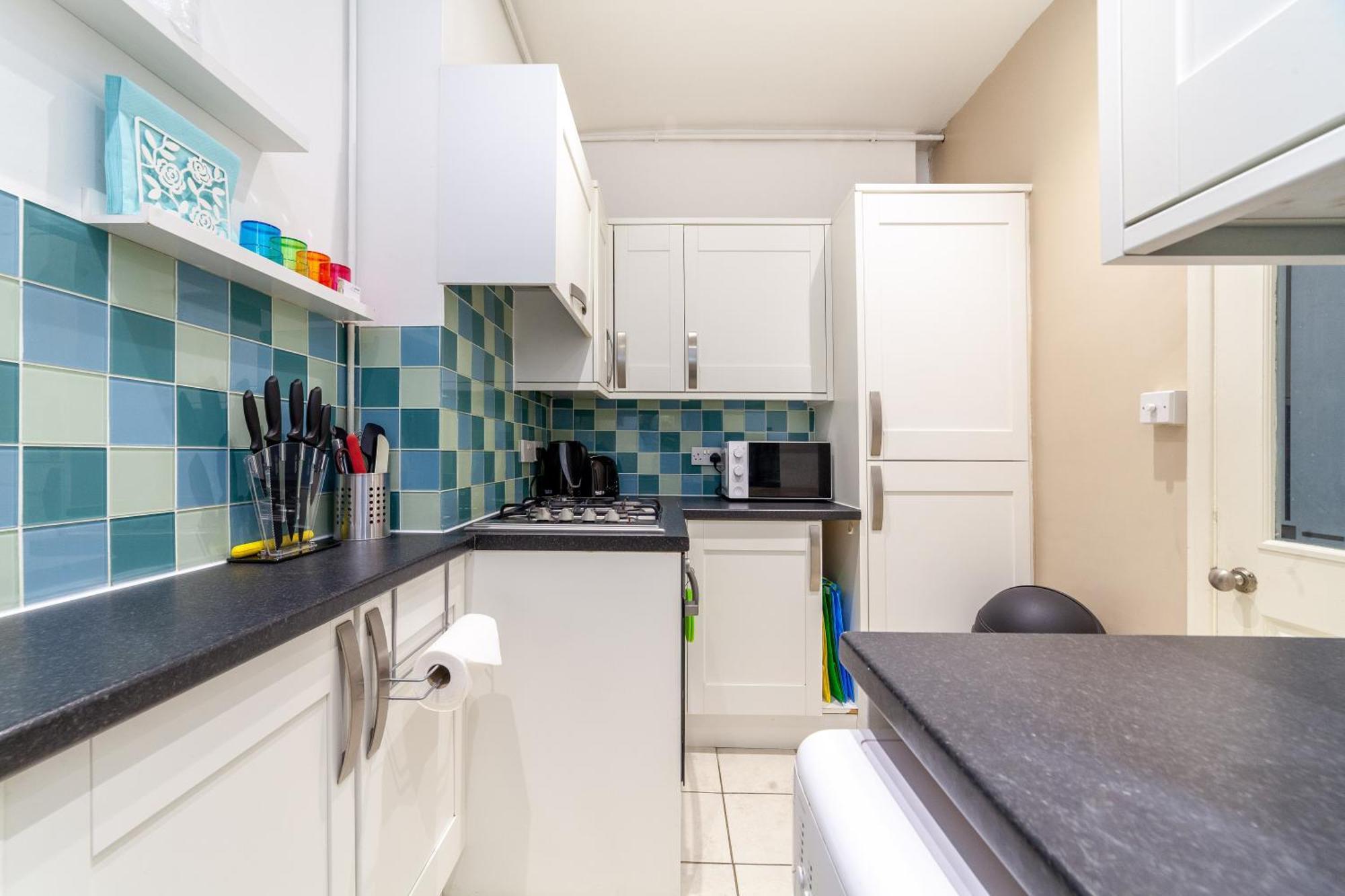 Cozy & Charming 2-bedroom Flat In Prime * Londen
