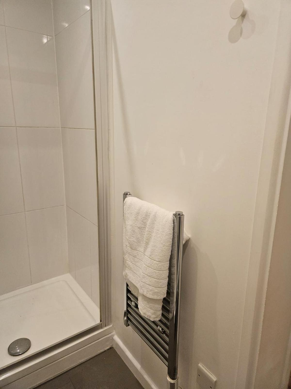 Apartment Classic For 4 In Piccadilly Soho Vr3 London