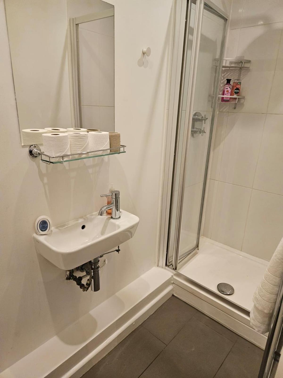 Classic For 4 In Piccadilly Soho Vr3 London