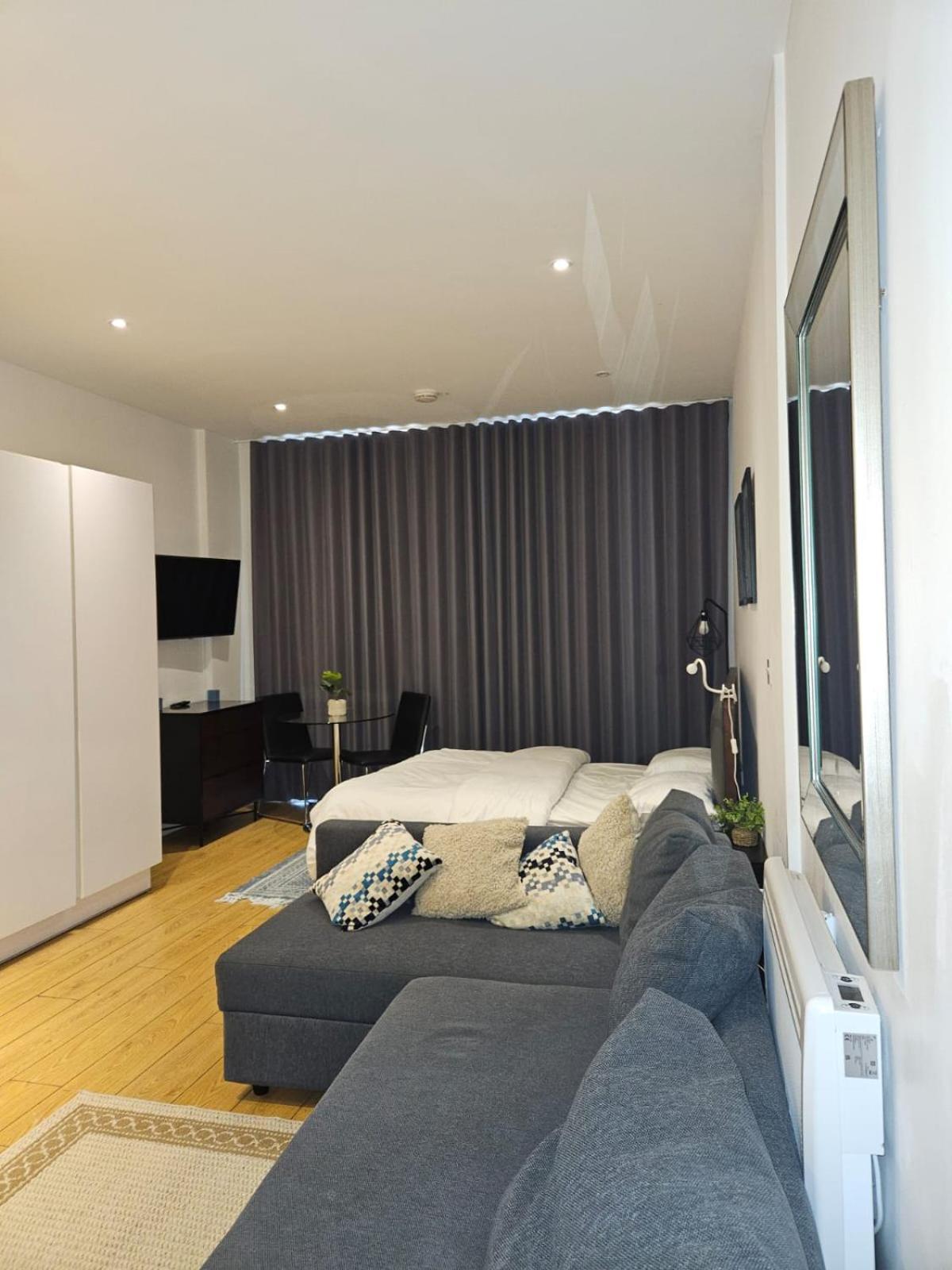 Classic For 4 In Piccadilly Soho Vr3 London