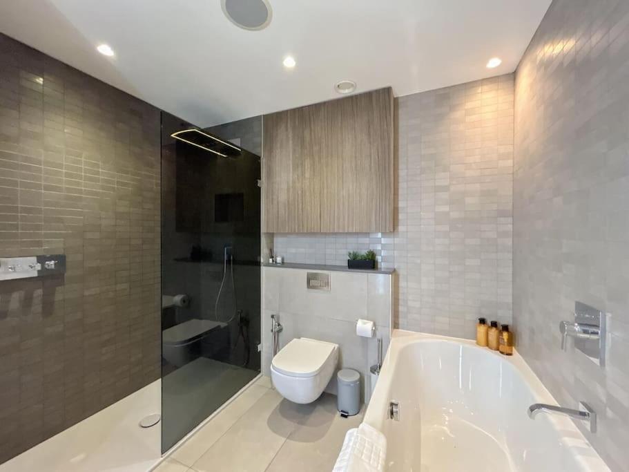 Elegant Penthouse In Prime Location * Londres