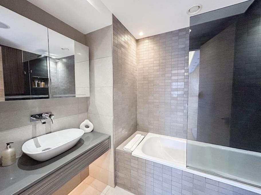 Apartamento Elegant Penthouse In Prime Location Londres