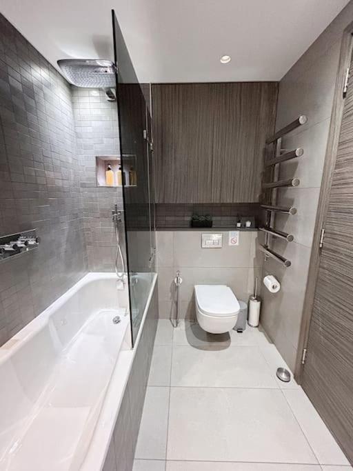 Elegant Penthouse In Prime Location Apartamento