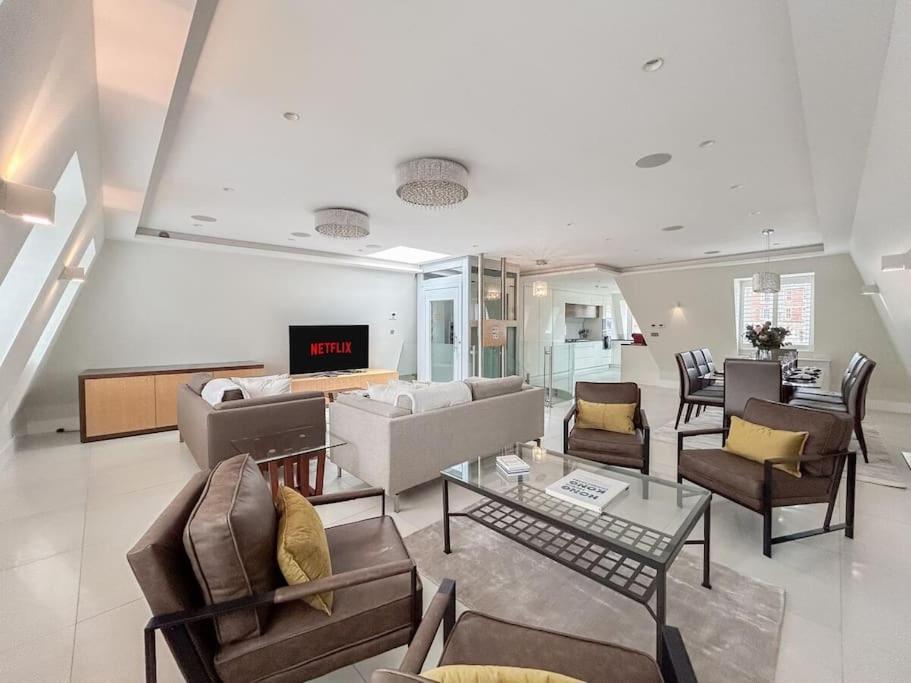 Apartamento Elegant Penthouse In Prime Location