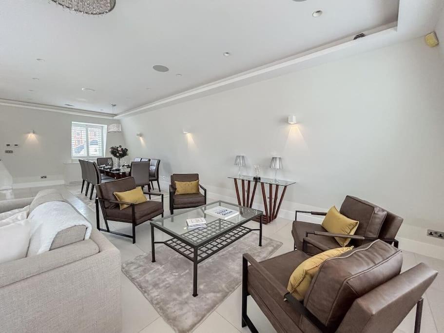 Apartamento Elegant Penthouse In Prime Location