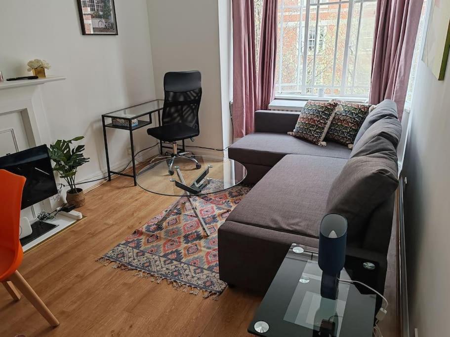 Leilighet Two Bedroom In Bayswater