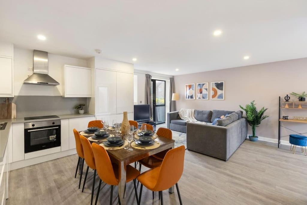 The Velvet Retreat Apartment London