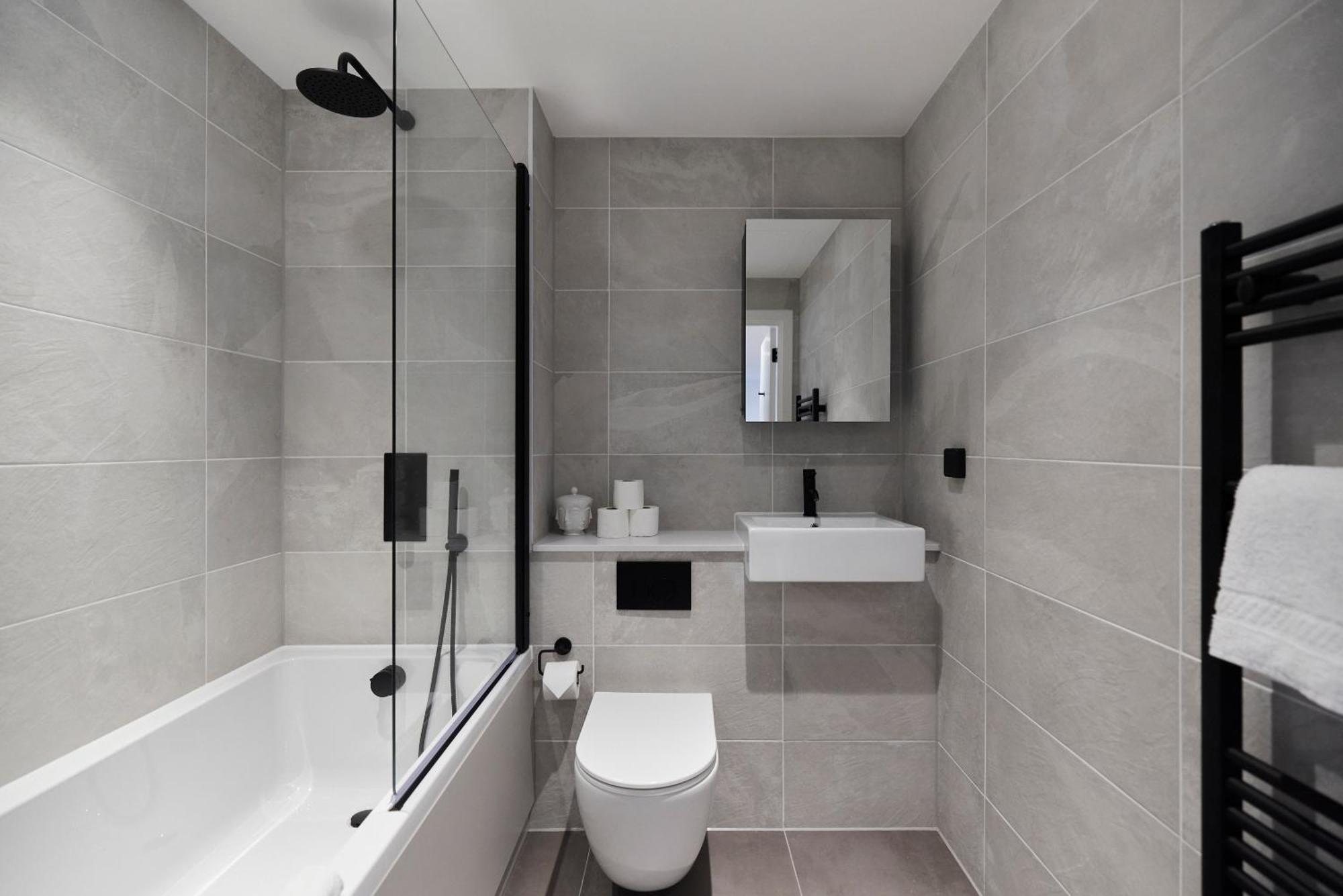 The Tottenham Sanctuary - Adorable 1bdr Flat With Balcony Apartment