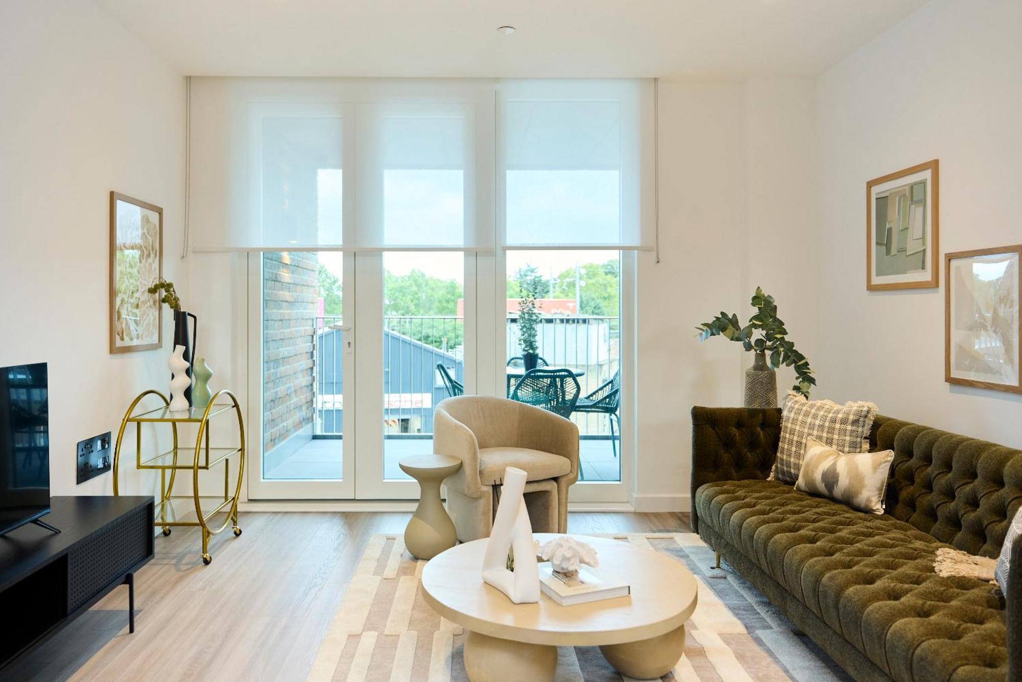 The Tottenham Retreat - Homely 2bdr Flat With Balcony Londen