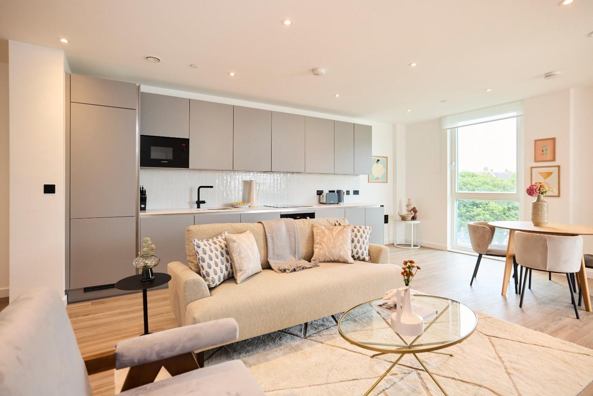 The Tottenham Escape - Lovely 2bdr Flat With Balcony Apartamento *