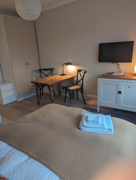 Brookview Guest house London
