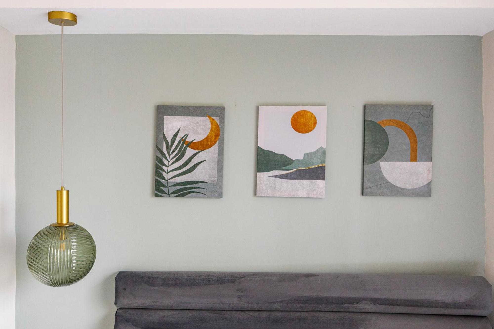 Apartment Urban Oasis Modern Minimalist