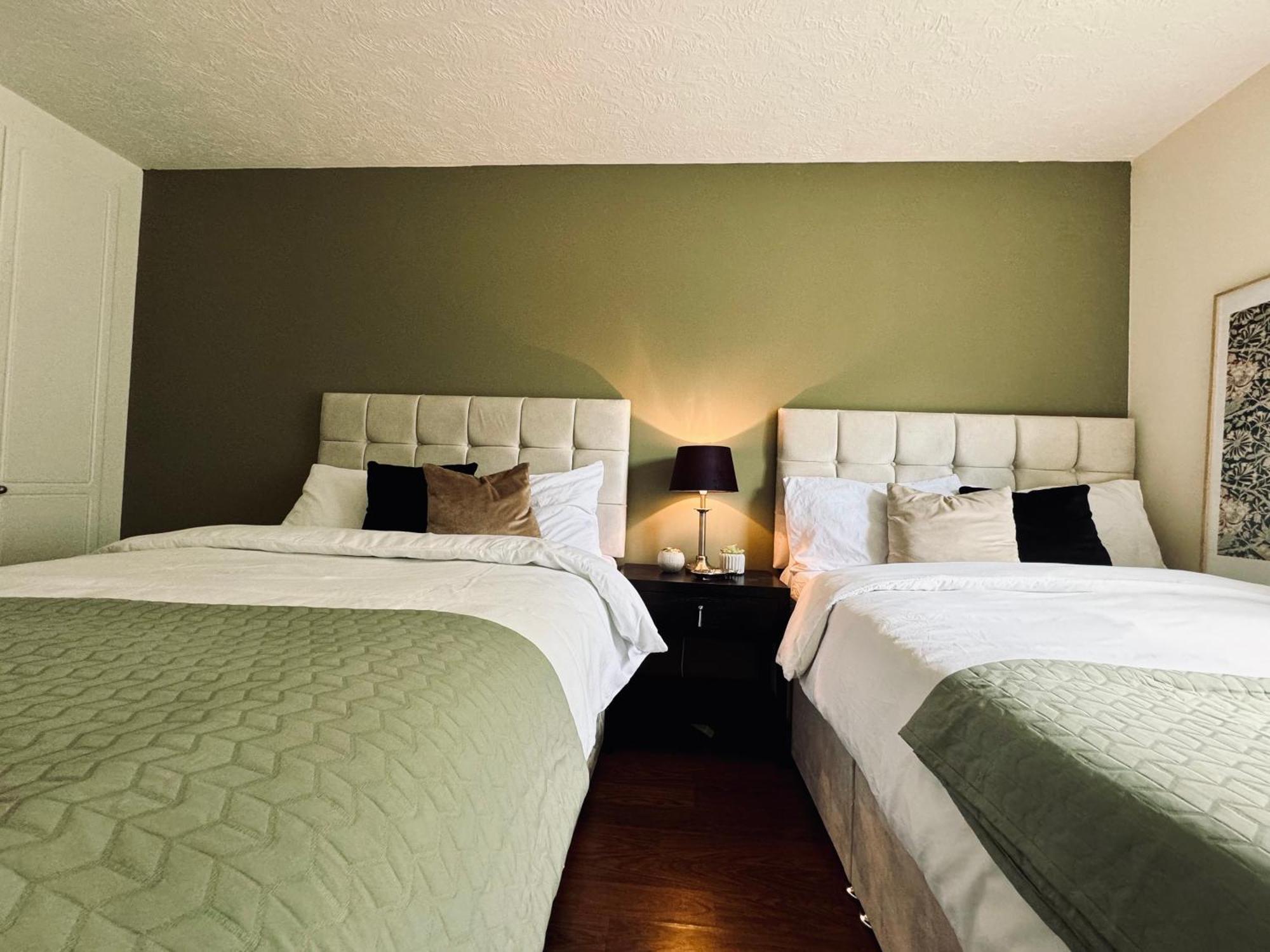 Apartamento 2 Bedroom Spacious In