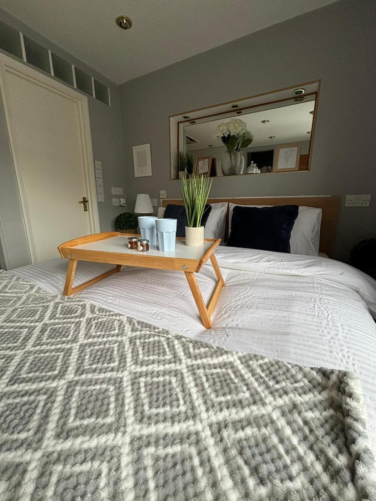 Amazing En-suite In Finchley Apartment London
