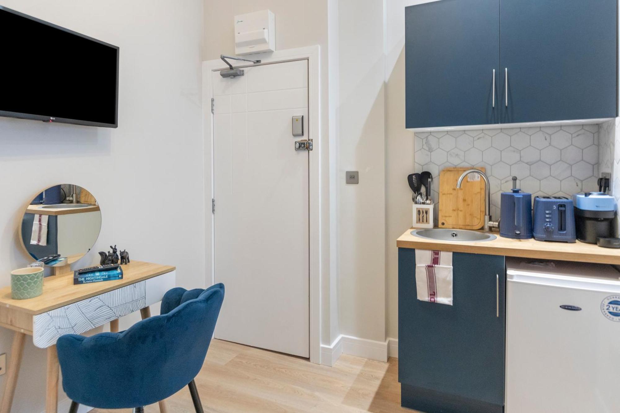 Sleek And Cozy - Modern Retreat Leilighet London