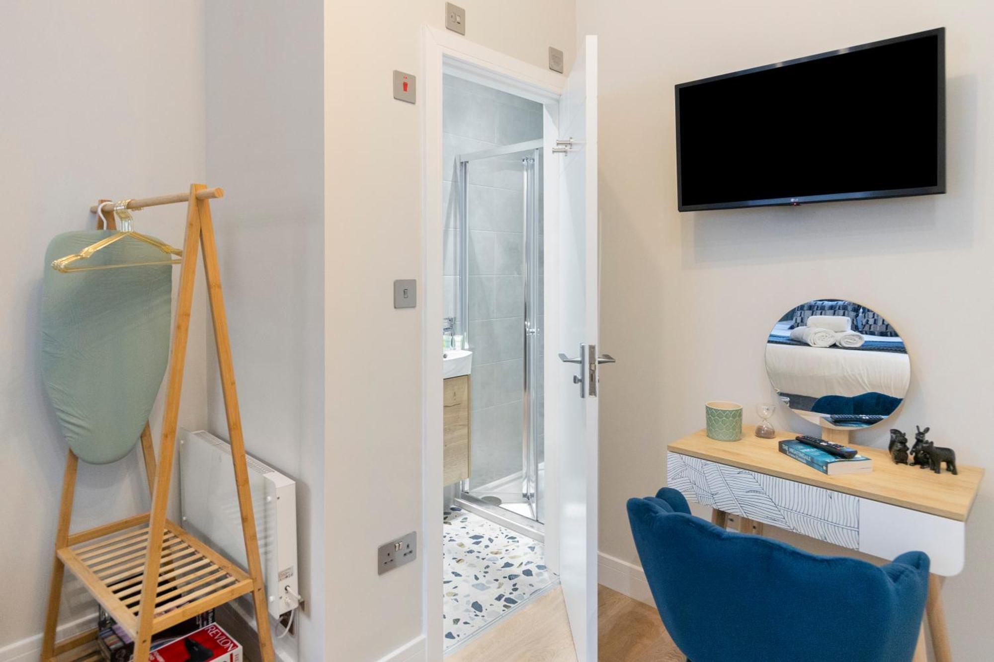 Sleek And Cozy - Modern Retreat Leilighet London