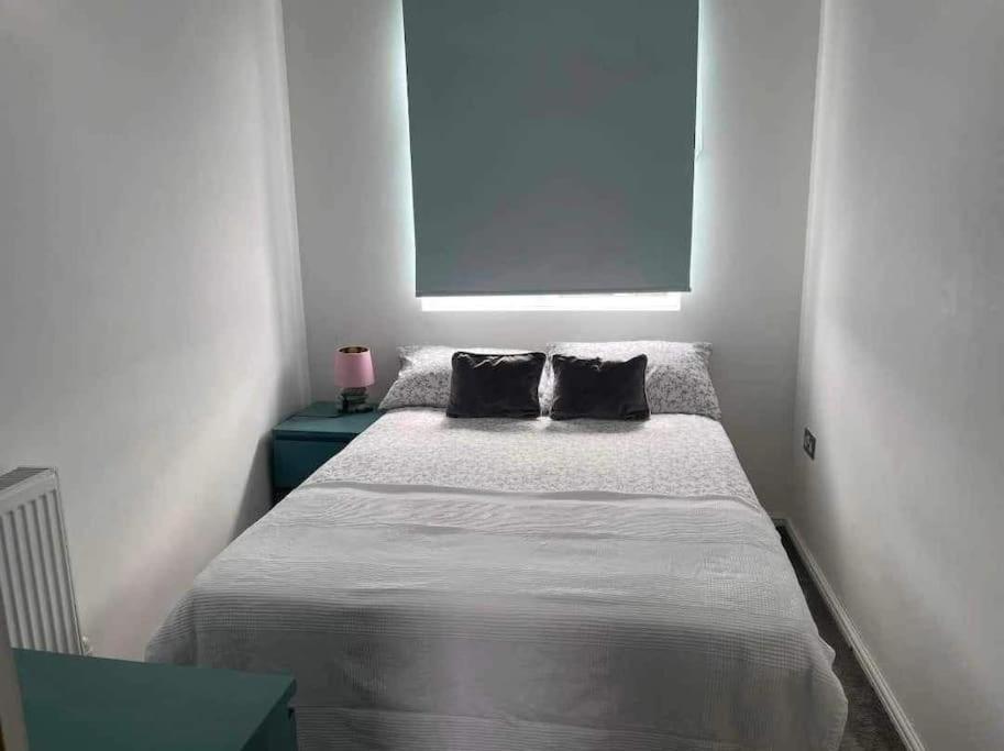 Dollis Hill One Bedroom Nw2 Leilighet London