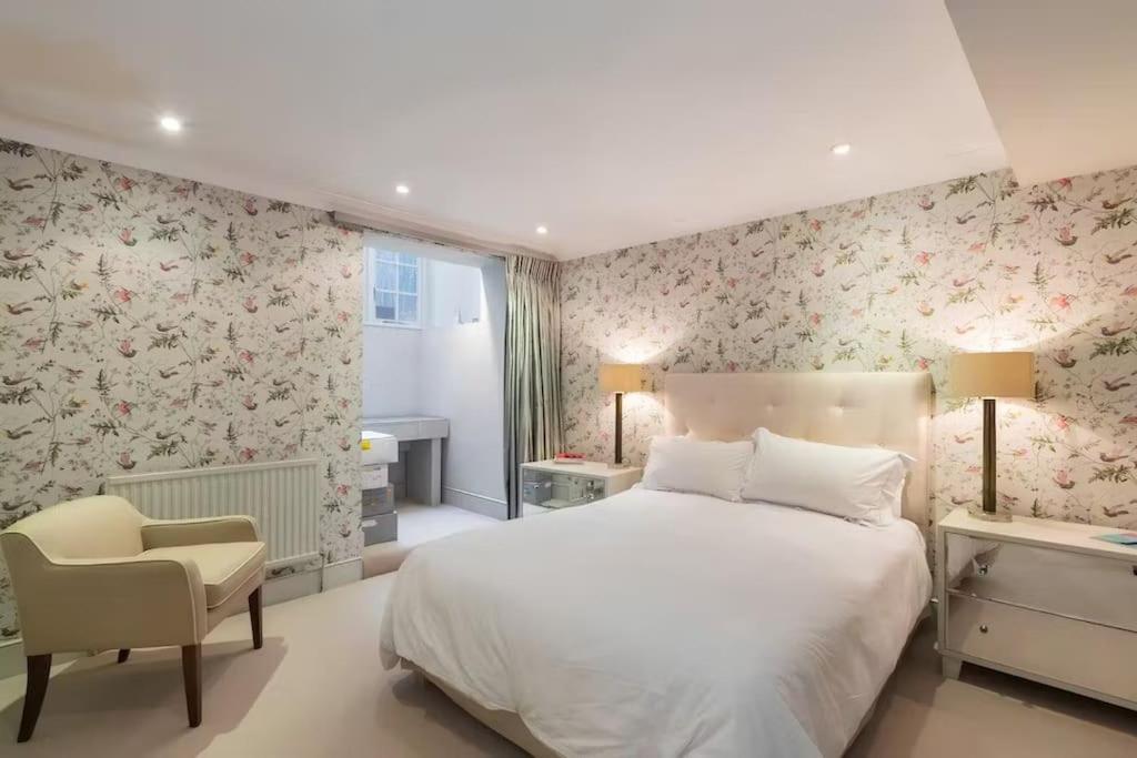 Close To River And Park With Stunning Roof Terrace * London