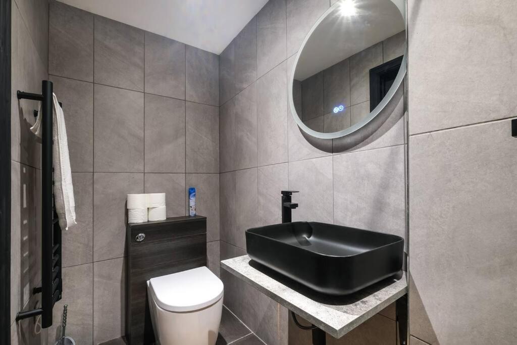 Flat For 4 In Piccadilly, Soho Vre Apartment