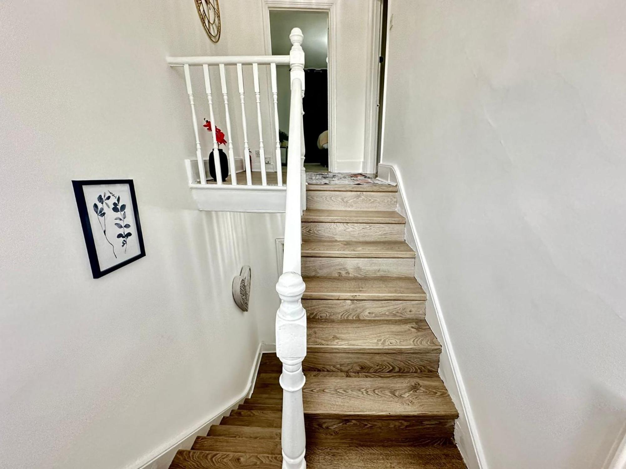Apartment Shepherd Bush Beautiful Two Bedroom