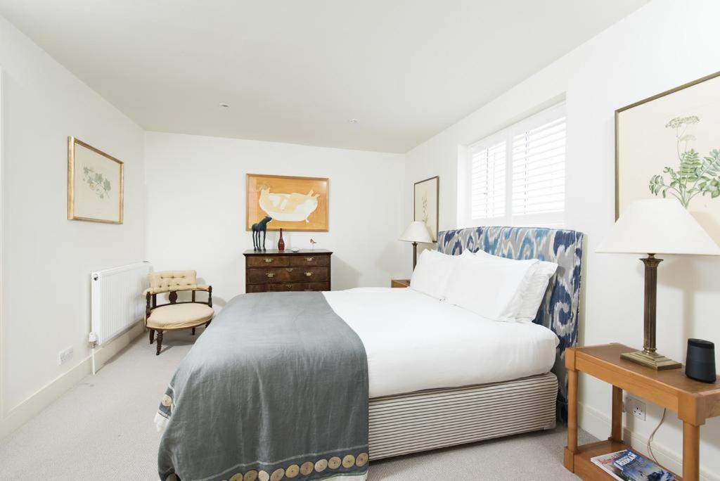 Perfect Kensington Mews House - Quiet Location Holiday home
